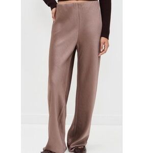 Vince Fluid Straight Leg Pants in  mauve lilac